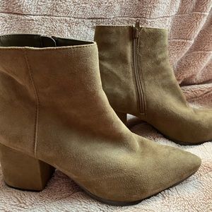 Aldo suede heeled boots. Fralissi. Size 10. Olive green/brown.